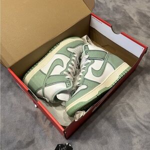 Nike Dunk 1985 High Green Denim W- size 9